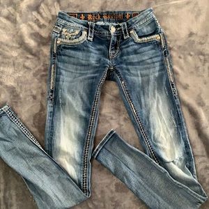 Rock Revivals size 24